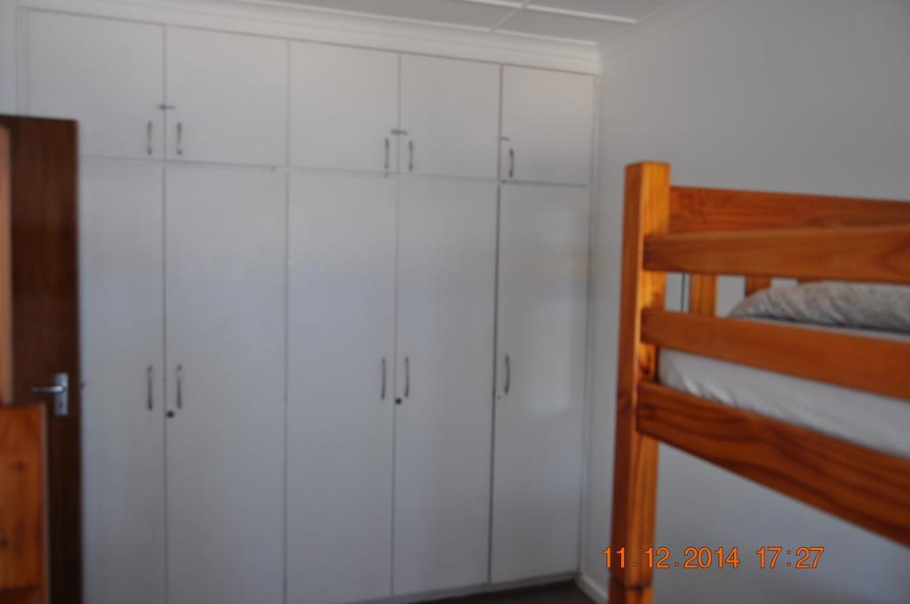 Backpacker Apartments プレッテンバーグ・ベイ エクステリア 写真