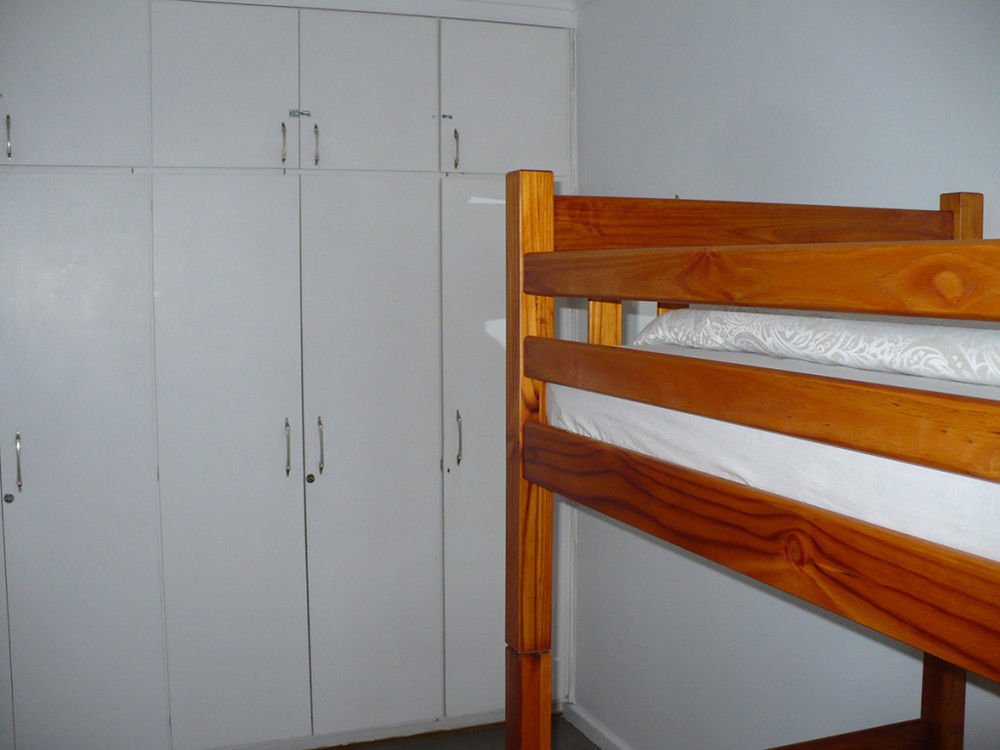 Backpacker Apartments プレッテンバーグ・ベイ エクステリア 写真
