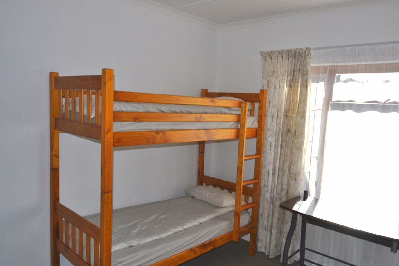 Backpacker Apartments プレッテンバーグ・ベイ エクステリア 写真
