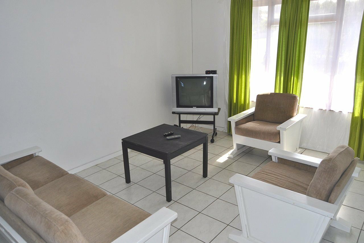 Backpacker Apartments プレッテンバーグ・ベイ エクステリア 写真