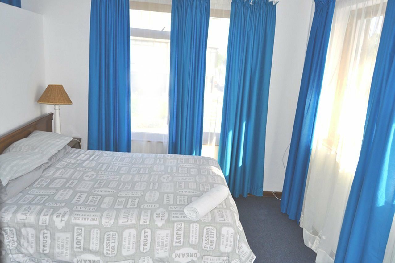 Backpacker Apartments プレッテンバーグ・ベイ エクステリア 写真